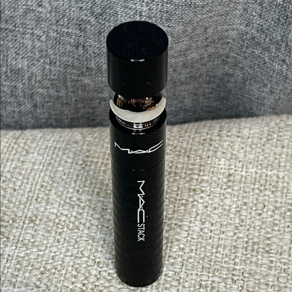 Mascara Blackstack - Picture 2 of 3